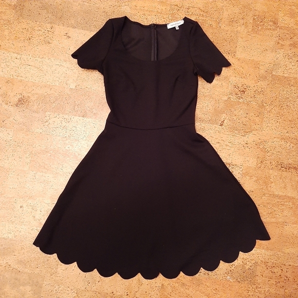 Black Scallop Dress - Picture 1 of 7